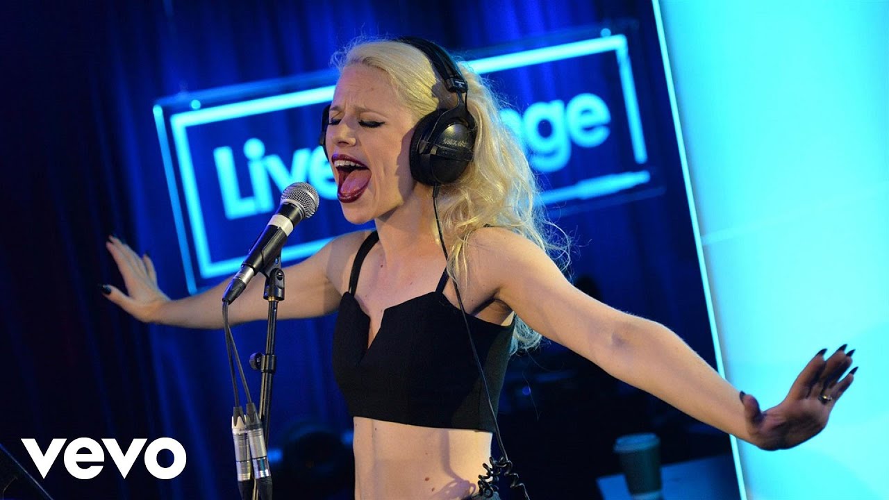 Nero – Little Monster (Royal Blood cover in the Live Lounge)