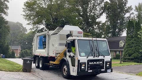 Winston-Salem, NC | Mack LR Heil Durapack Python