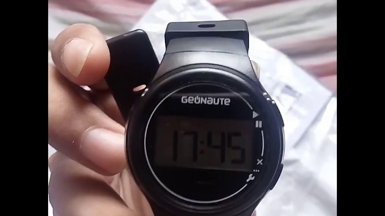 geonaute watch w100