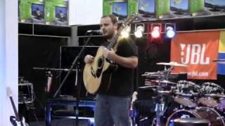 Video thumbnail of "Andy Mckee Heathers Song Live @ Best Buy Oxford Valley"