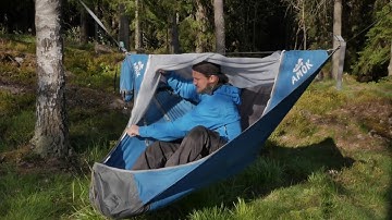 HOW TO USE THE BUG NET