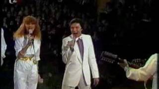 Karel Gott - Veď Mě Dál, Cesto Má.mpg