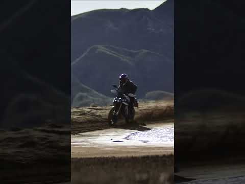 Twisting the throttle, let the dirt fly. #F450GS #MakeLifeARide #BMWMotorrad