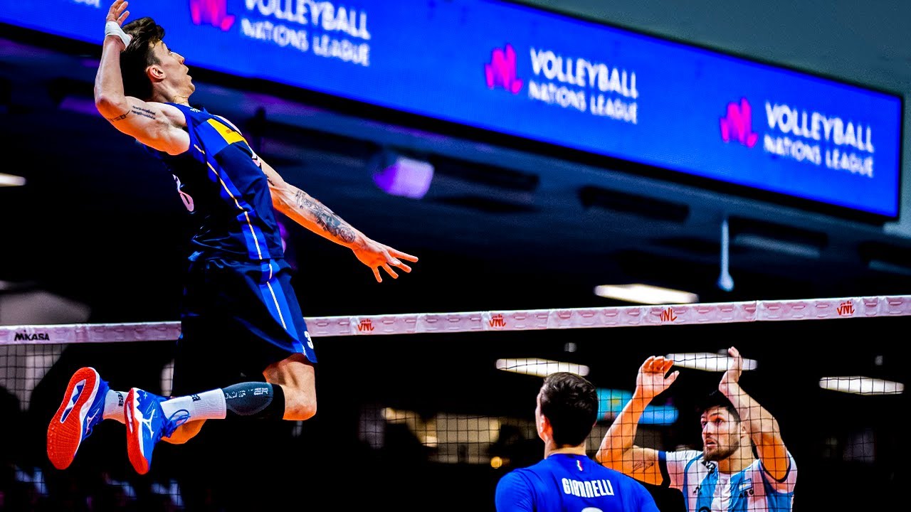 Francesco Recine Proved to Everyone That Size Doesn't Matter | Master of the Vertical Jump | (HD)