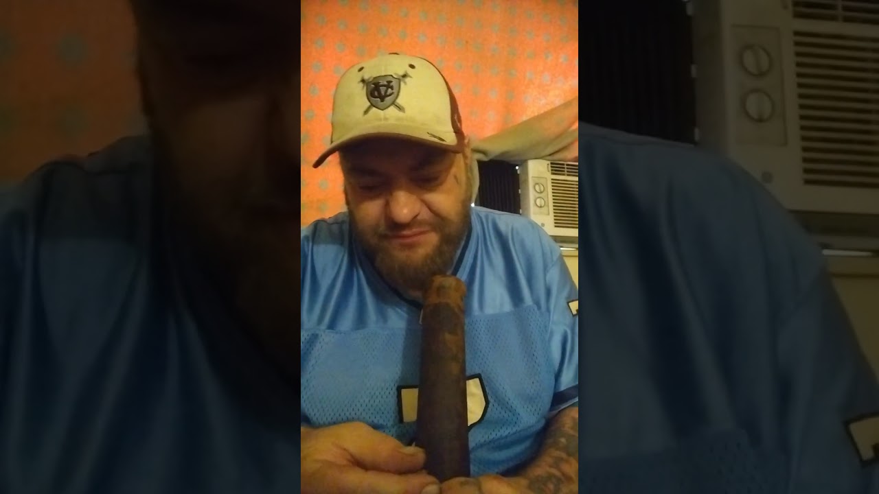 Lemon G  Sativa Dominant Hybrid Strain Cannabis Marijuana THC