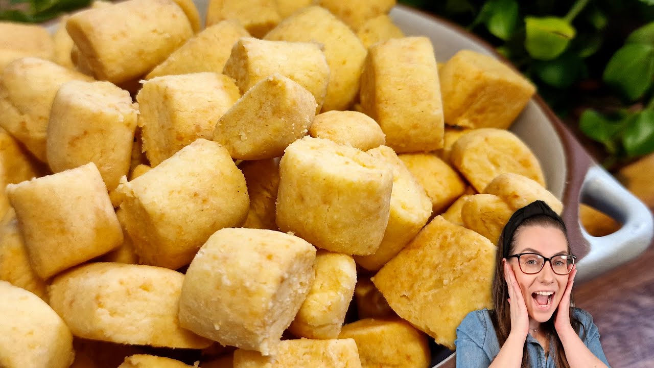 Viciante, biscoitinho de parmesão, derrete na boca