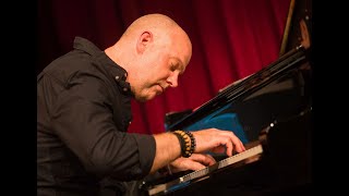 Jazzfest Bonn extended 2019: Jacob Karlzon Trio, "How it ends"