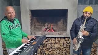 Don vino Prins and John Pienaar duet 