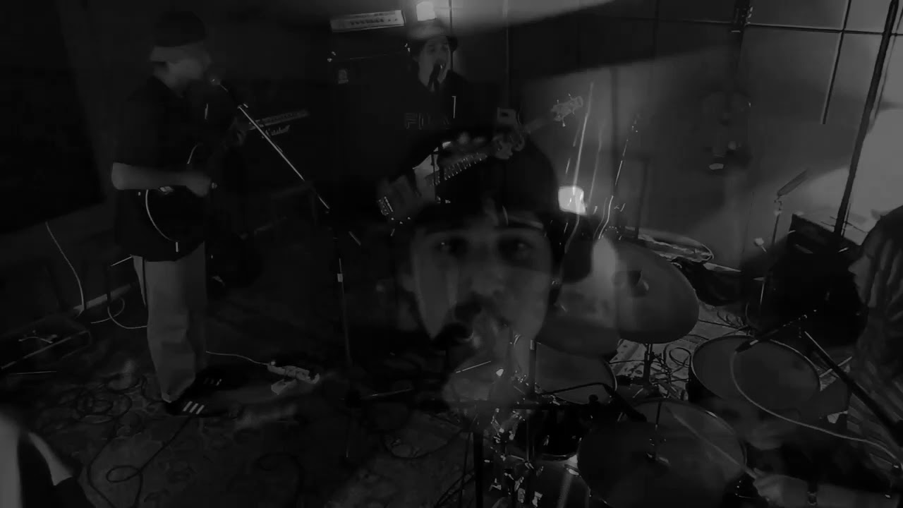 Daddy Unchained - Warm Apple Pie (live 11-10-2019 @ Muziekboerderij Gronsveld)