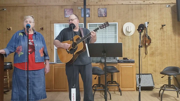 My friends Diane and Rayburn Beaubouef singing a c...
