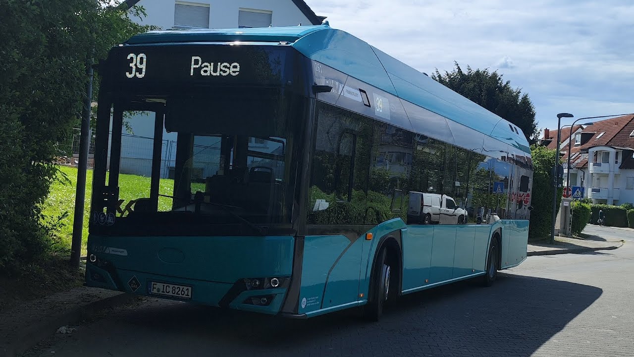 Neue Solaris Wasserstoff Busse für Frankfurt (Main) mit neuer Ausstattung
