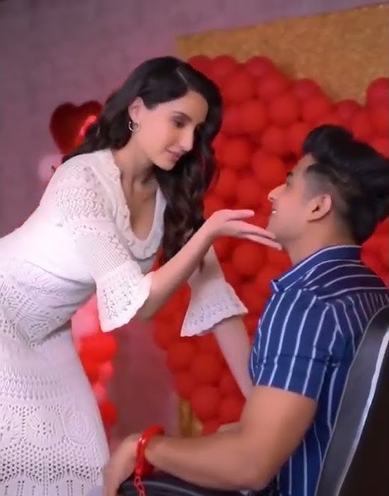 Nora fatehi hot fire /Nora fatehi hot kiss