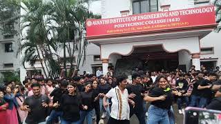 Our Students Graceful Flash mob @ Avanthi