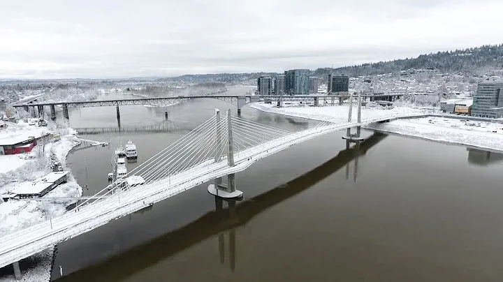 Drone video captures sweeping view of Portland's r...