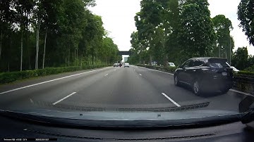 Speed Camera FLASHING @ Singapore BKE!!!