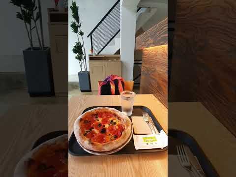 #카페투어 #카페브이로그 채널에 올렸다 #카페추천 #맛집 #카페 #cafe #cafevlog #cafetour #pizza #food #dessert  #shorts #korea