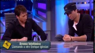 Enrique Iglesias gastando bromas telefónicas