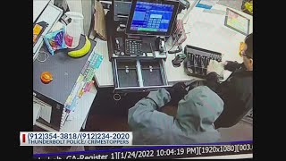 Thunderbolt police investigating armed robbery at Victory Dr. gas station