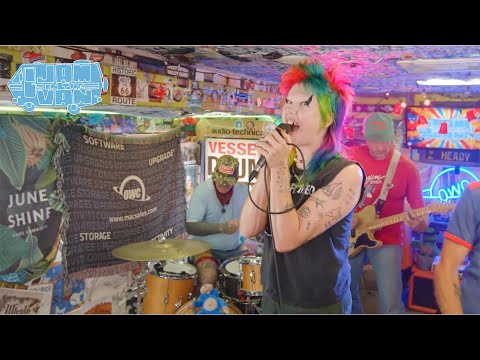 White Claw Enema Bong Hit (Live in Los Angeles, CA, 2021)