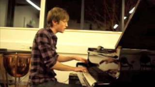 Video thumbnail of "David Bowie - Changes (cover)"