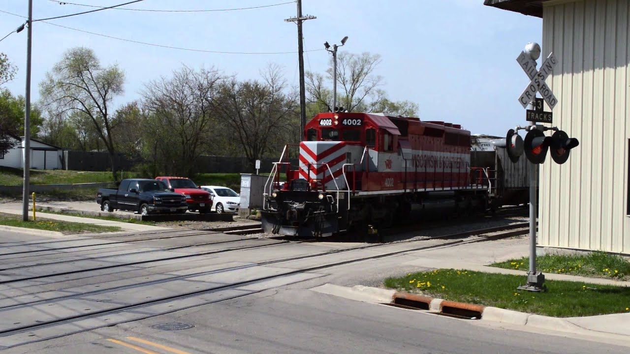 WSOR yard work part 2 Janesville, Wi 5-11-14 - YouTube