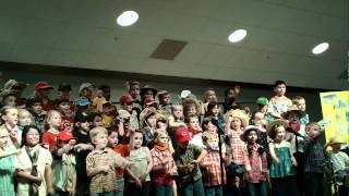 Joey's Kindergarten musical 2012 Part1