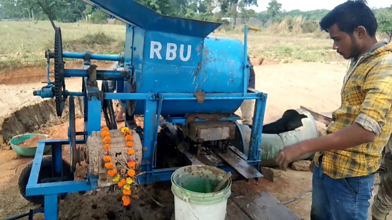 9039712616 श्याम प्रजापति ईट बनाने की मशीन जिस किसी व्यक्ति को चाहिए वह संपर्क करें