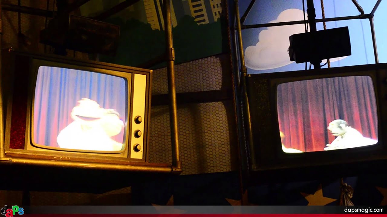 Предварительный показ MuppetVision 3D с Константином