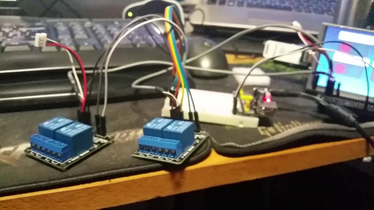 Raspberry Pi 2 - Relays Module Steuerung mit Touch - YouTube