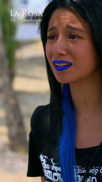 😍 Esther cambia de look y enamora al chavo que la molestaba #LaRosaDeGuadalupe