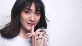 MODEL WALL : PATRICIA DEVINA