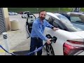Fueling up the Toyota Mirai with hydrogen - new fuel cell vehicle