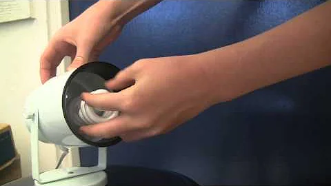 Light Bulb Comparison: CFL vs. Incandescent