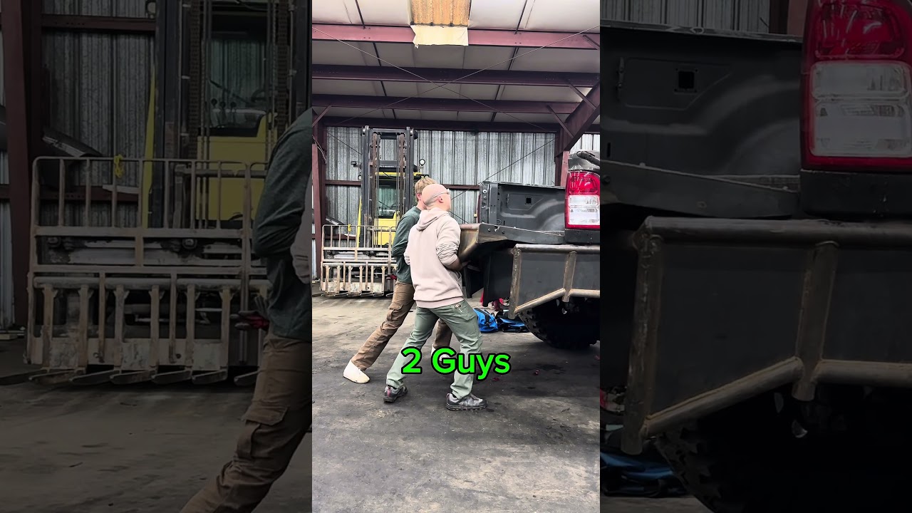 Я жалею, что попросил их поднять заднюю дверь этого гиганта 