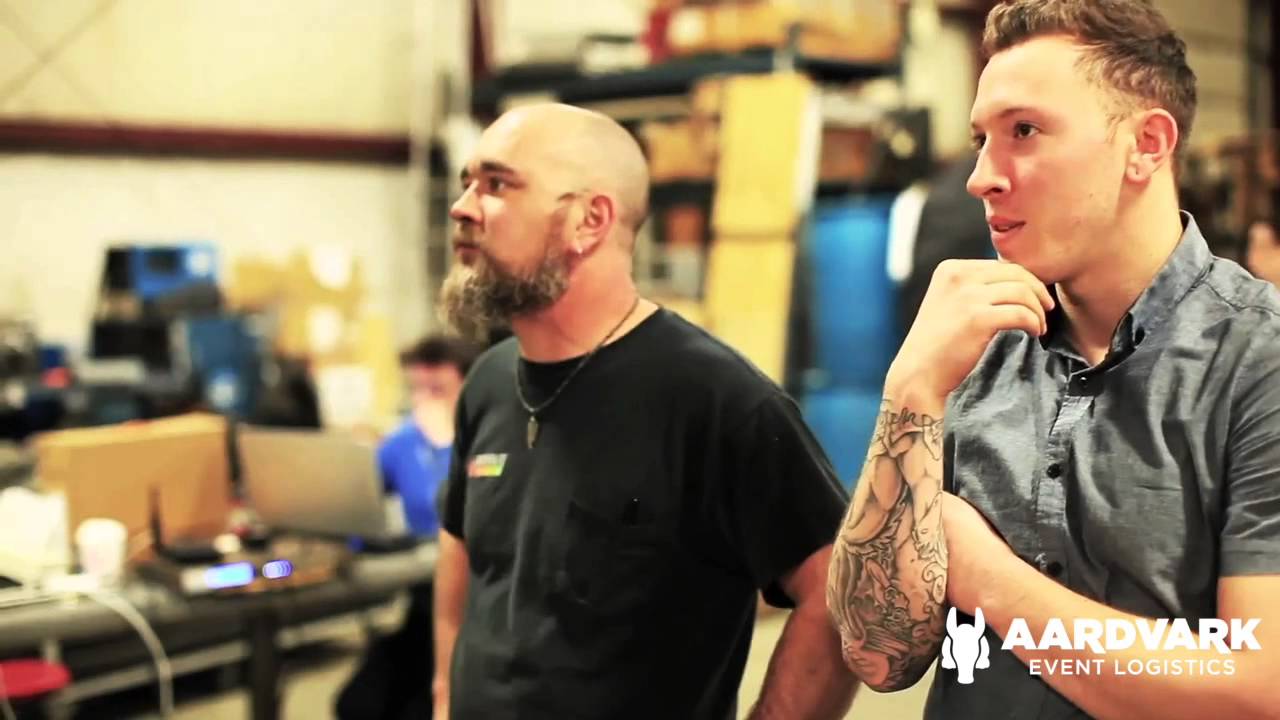 Uniqlo Mobile Pop Up Shop by Aardvark Event Logistics