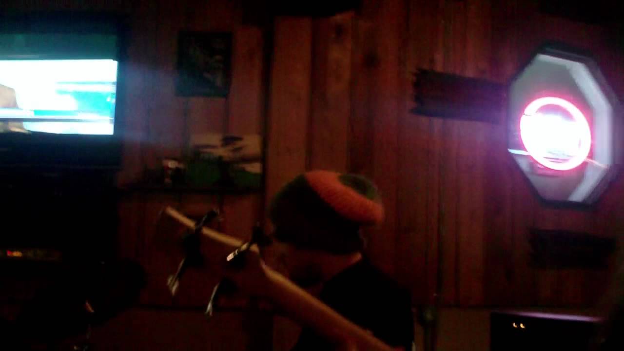 These Old Bones making shit up!! [Jan 20th 2012 Lacombe Hotel]