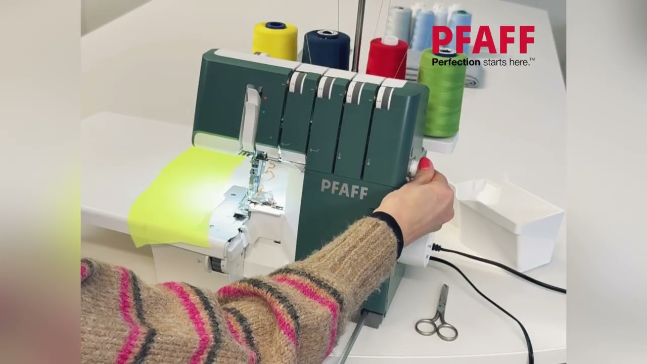 PFAFF® ADMIRE™ 3000 huippusaumuri - rullapäärme