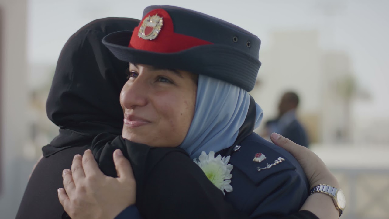 تتجدد مسيرة العطاء في حفظ أمن الوطن ومواجهة التحديات لتبقى شرطة البحرين نموذجا في الأداء المنضبط