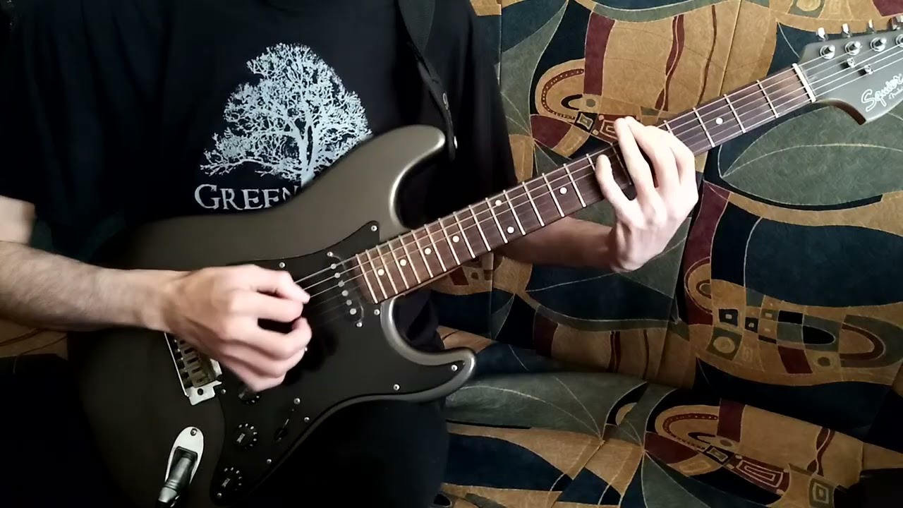 СОЧИНИЛ РИФФ)))