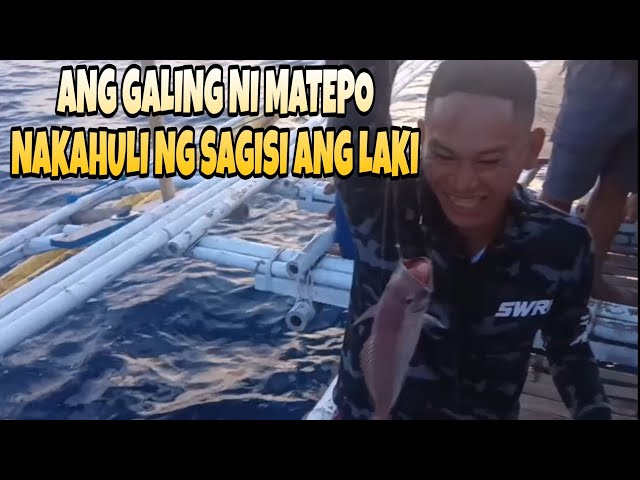 MATEPO HINIGIT NG SAGISI IDOL JAPER SNIPER TUWANG TUWA NAGING VIDEOGRAPHER NI MATEPO class=
