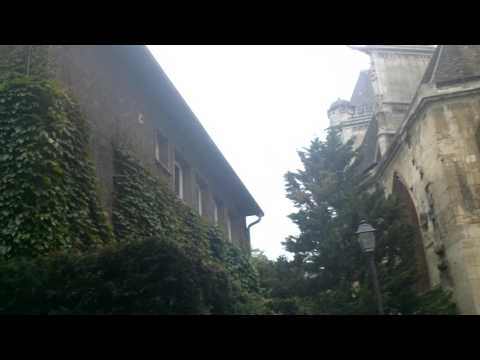 Paris Rue Des Barres 