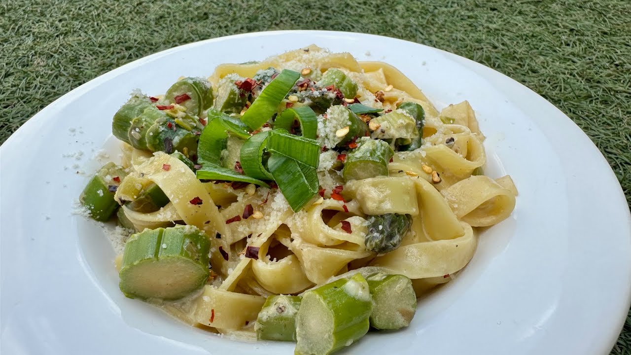 Zrób ten makaron zanim szparagi znikną z rynku