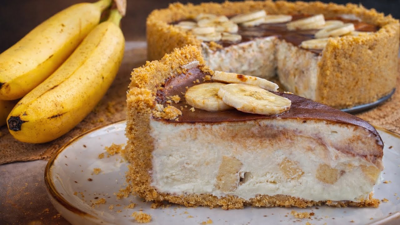 У вас есть хотя бы один банан? 🍌Этот банановый чизкейк, тающий во рту, просто восхитителен🤩