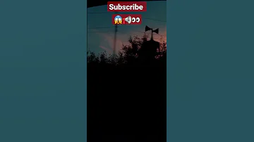 راس صفارة الإنذار يظهر من جديد Shorts Sirenhead 