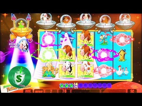 Invaders Return from the Planet Moolah 95% slot machine, DBG