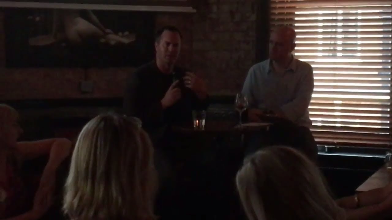 Hugh Edwards interviews David Ciccarelli from Voices.com