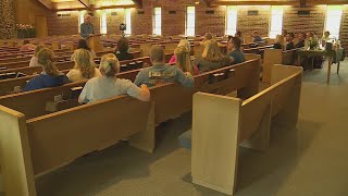 Overland church holds prayer vigil for Texas school shooting victims