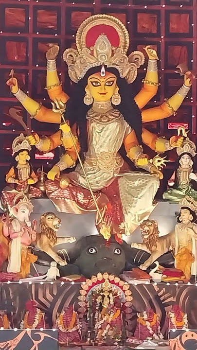 Durga Maa Ambe Maa MahaGouri ShiboDurga Hari bol Hare Krishna Ram🙏🙏