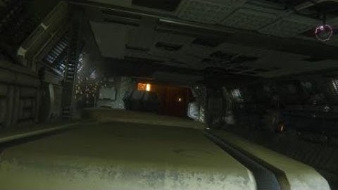 Alien: Isolation™ When You Make Xenomorph Flinch With Flashbangs
