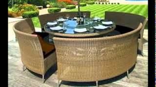 Round Dining Tables